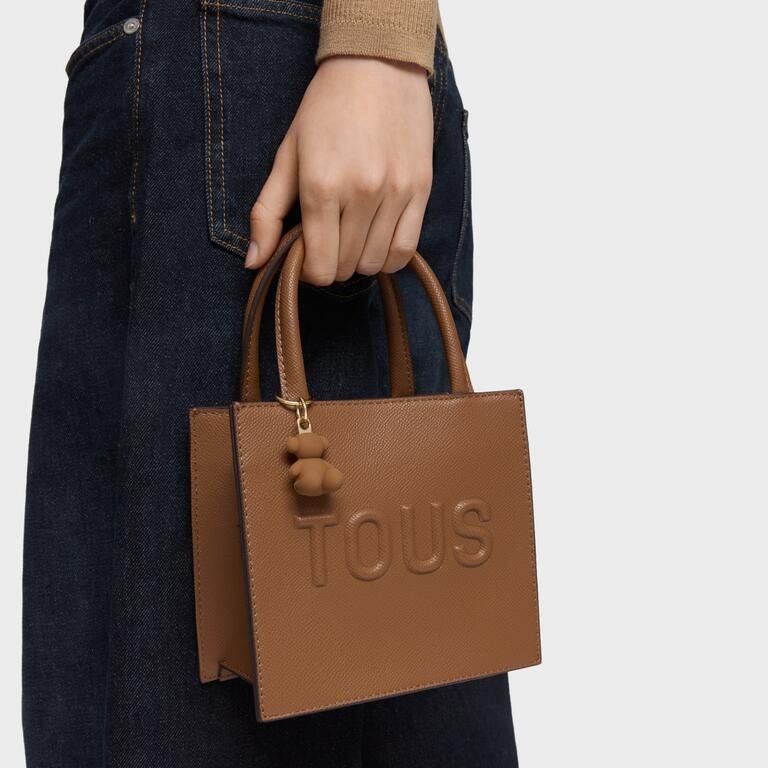 TOUS