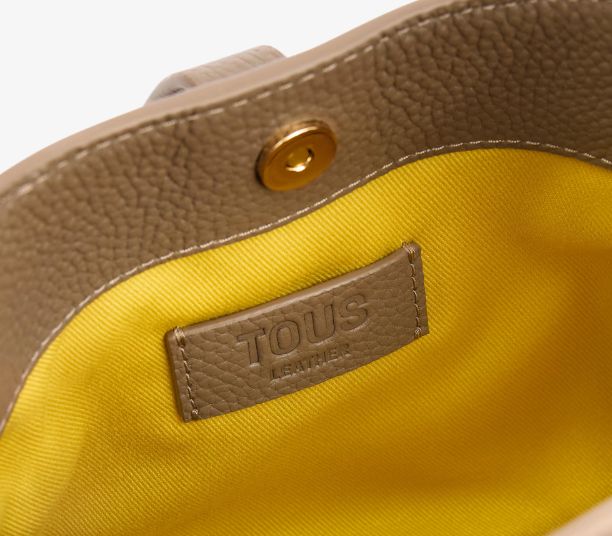 TOUS
