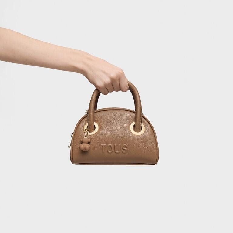 TOUS