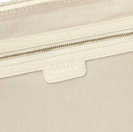 TOUS