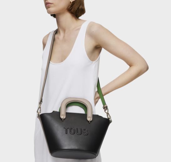 TOUS