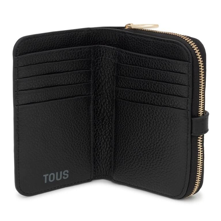 TOUS