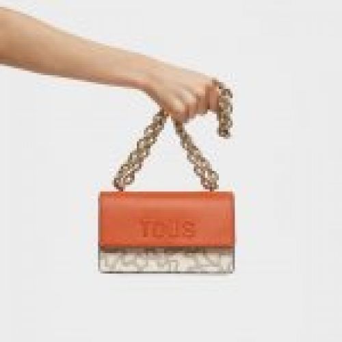 TOUS