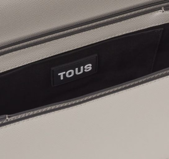 TOUS