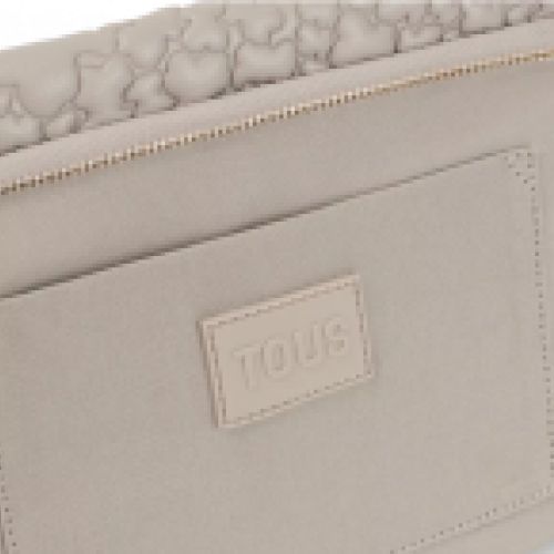 TOUS