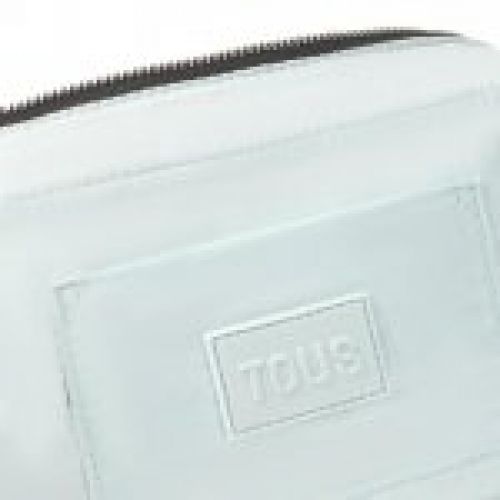 TOUS