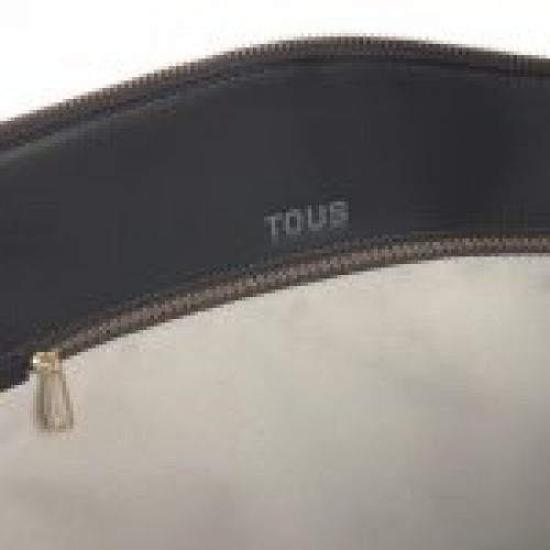 TOUS
