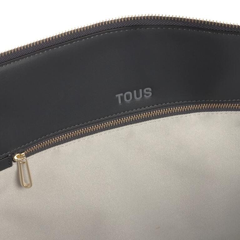 TOUS