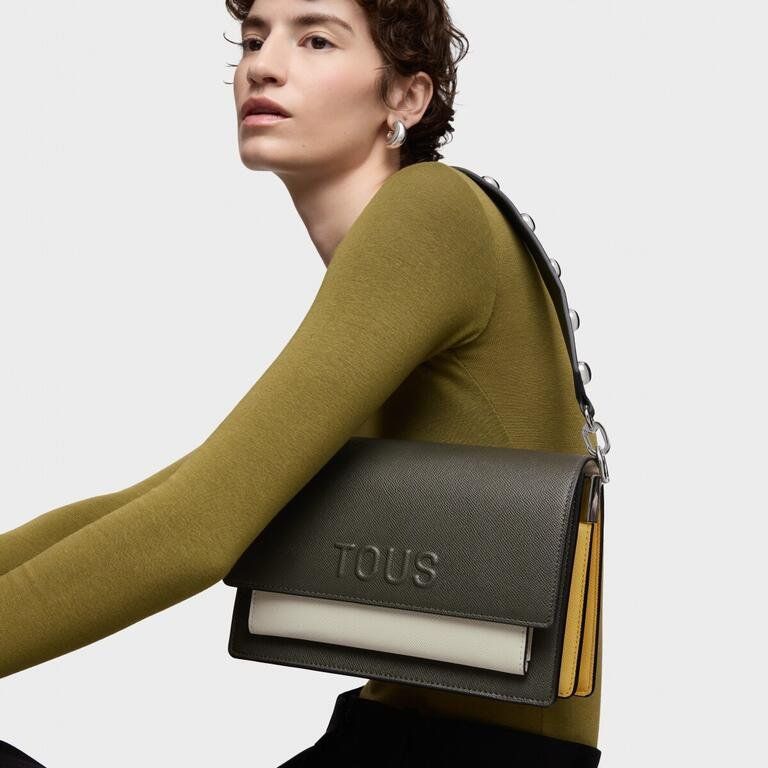 TOUS