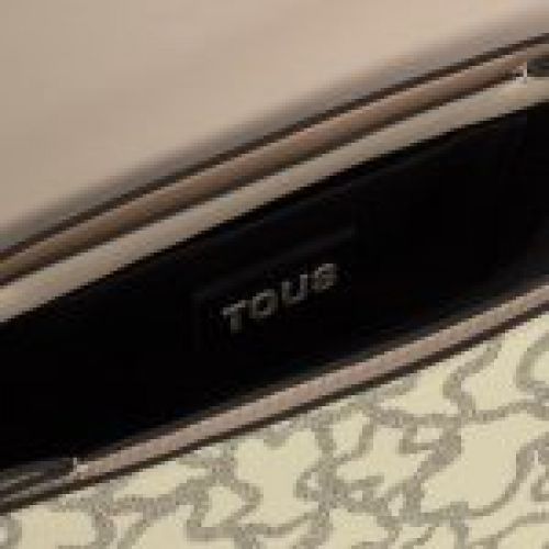 TOUS