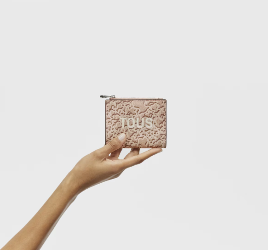 Cartera sale kaos tous