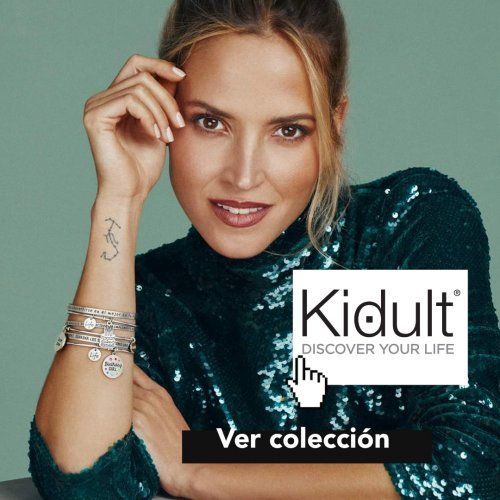 D&iacute;a tras d&iacute;a, joya tras joya, Kidult te invita a vivir la aventura de la vida en perfecto
equilibrio con tu personalidad y tu energ&iacute;a, en armon&iacute;a con el mundo y la naturaleza.

D&eacute;jate llevar por nuestras inspiraciones, sal en busca de tus sensaciones m&aacute;s aut&eacute;nticas
y haz realidad tus mejores sue&ntilde;os.