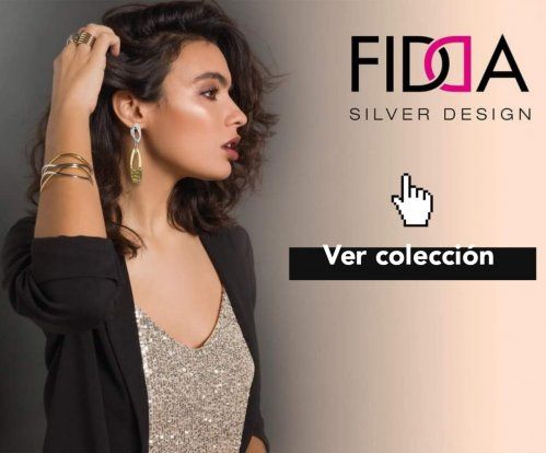 FIDDA es una empresa andaluza dedicada al dise&ntilde;o y fabricaci&oacute;n de joyer&iacute;a.
&nbsp;
Cerca de dos d&eacute;cadas de experiencia avalan la trayectoria de nuestra empresa, que en el a&ntilde;o 2006 crea su marca FIDDA ( فِضَّة  plata en &aacute;rabe), lanzando un homenaje al noble metal base del arte joyero como es la plata y a la tradici&oacute;n artesanal de nuestra tierra, C&oacute;rdoba.
&nbsp;
A trav&eacute;s de sus colecciones, FIDDA ha logrado posicionarse en el mercado nacional e internacional como una marca joven y din&aacute;mica que crea tendencia adapt&aacute;ndose a las m&aacute;s altas exigencias del mundo de la moda.
&nbsp;
Las colecciones de FIDDA se caracterizan por la versatilidad que sus acabados aportan a cada pieza d&aacute;ndole un car&aacute;cter exclusivo.