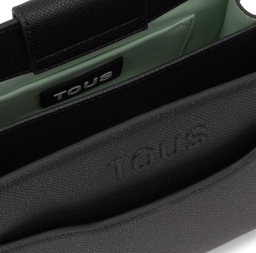 TOUS