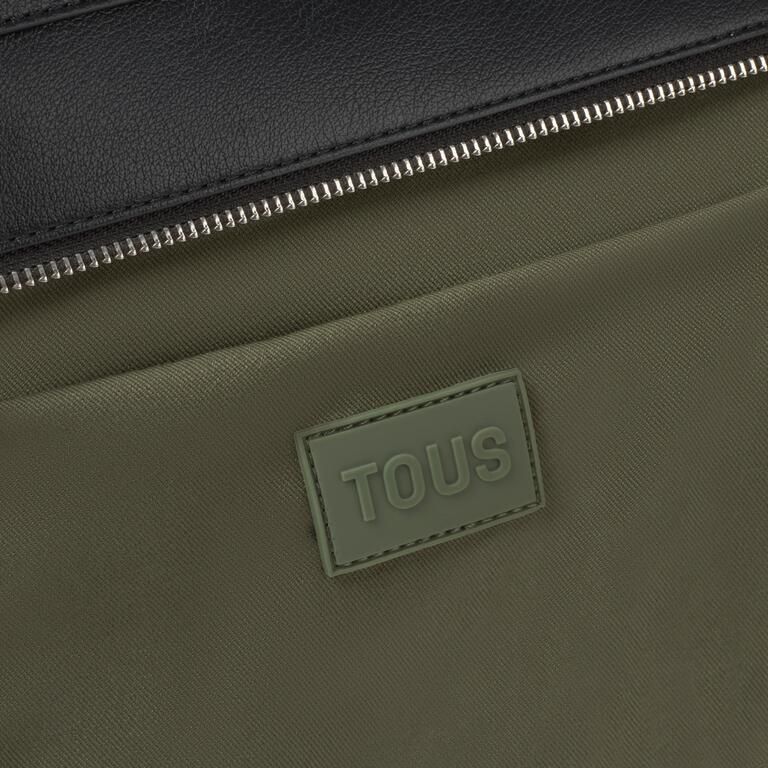 TOUS