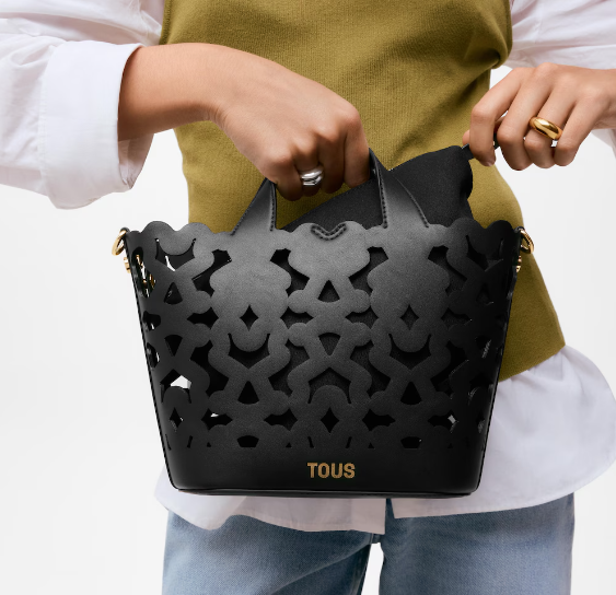 TOUS