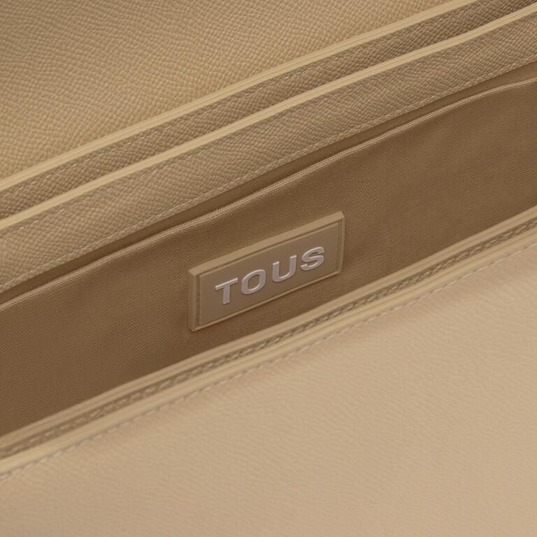 TOUS