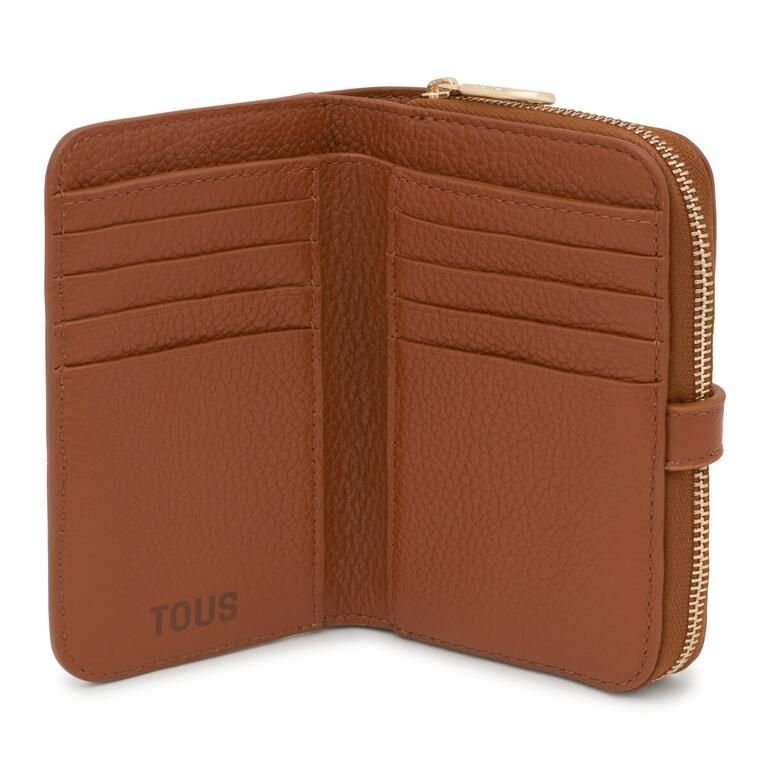 TOUS