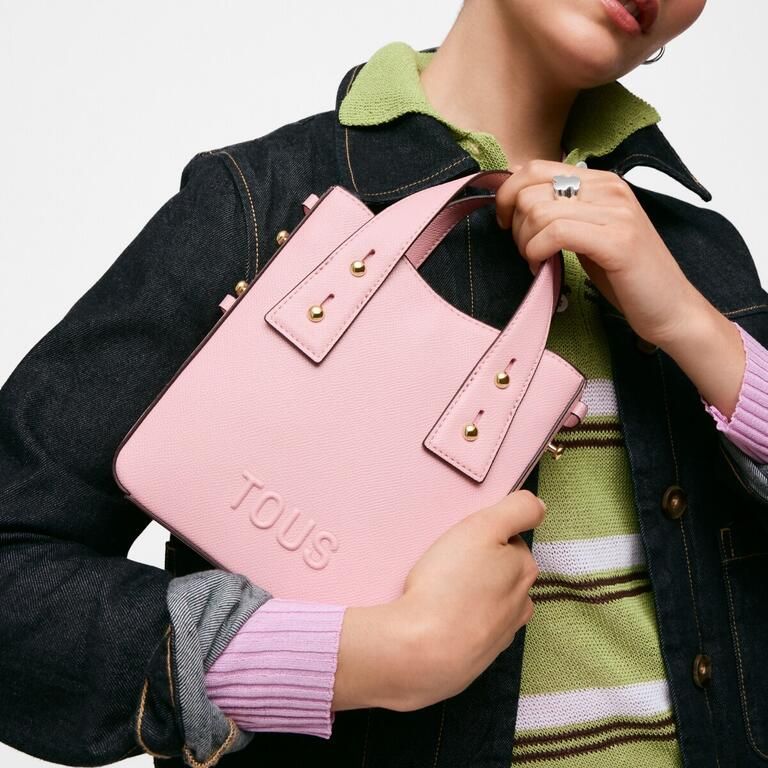 TOUS