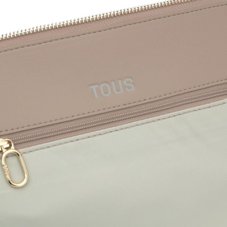 TOUS