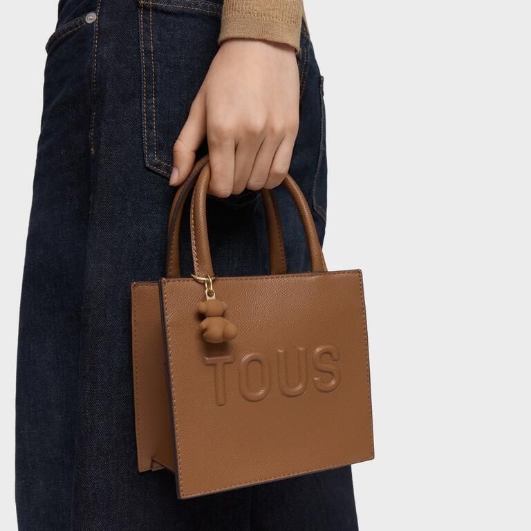 TOUS